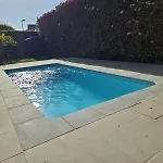 Maison Tres Bien Equipee Avec Piscine Et Au Calme