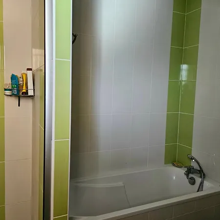 Maison Tres Bien Equipee Avec Piscine Et Au Calme * Bourg-en-Bresse