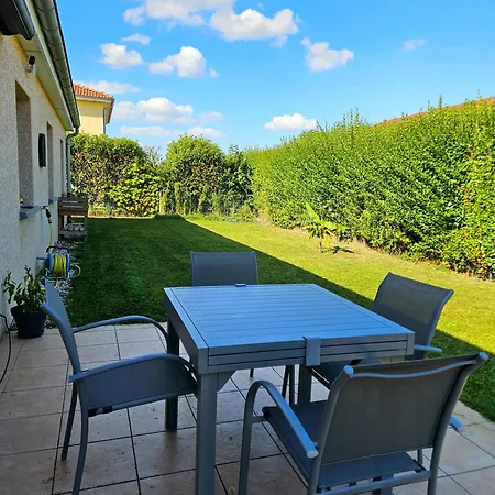 Villa Maison Tres Bien Equipee Avec Piscine Et Au Calme