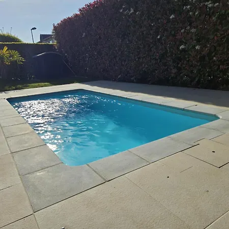 Maison Tres Bien Equipee Avec Piscine Et Au Calme