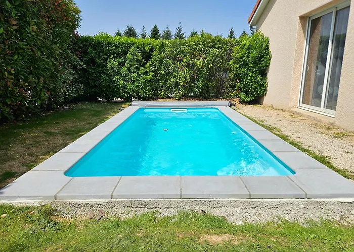 Maison Tres Bien Equipee Avec Piscine Et Au Calme فيلة
